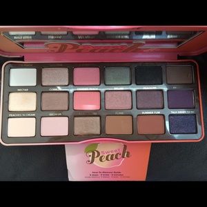 Too Faced ‘Sweet Peach’ palette